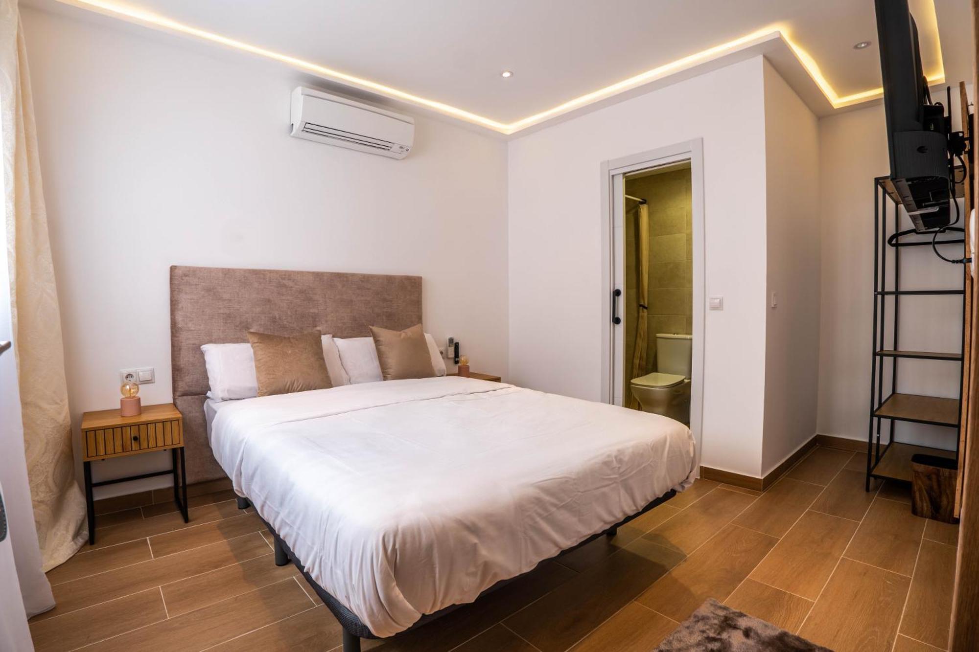 Novaotel Homestay