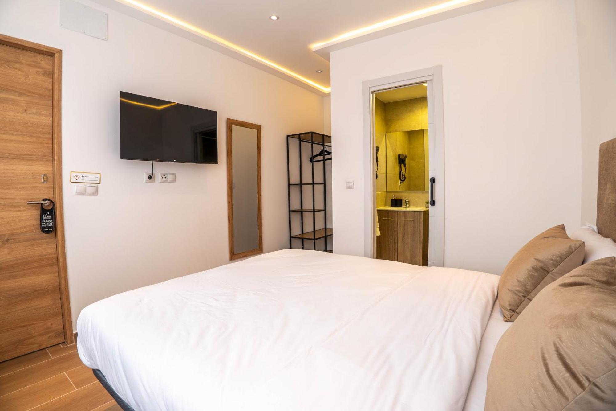 Novaotel Homestay